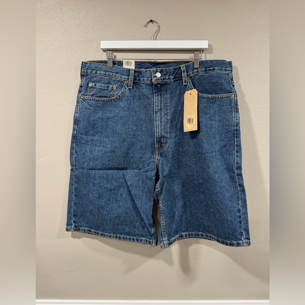 NWT Levi’s 550 Relaxed Men’s Jean Short - Picture 2 of 6